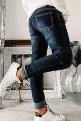 Jeans mit Knopfleiste, umkrempelbarem Saum und geradem Bein