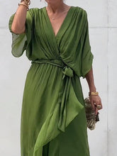 Elegantes Chiffonkleid mit V-Ausschnitt – Fließend, Sommer & Anlass