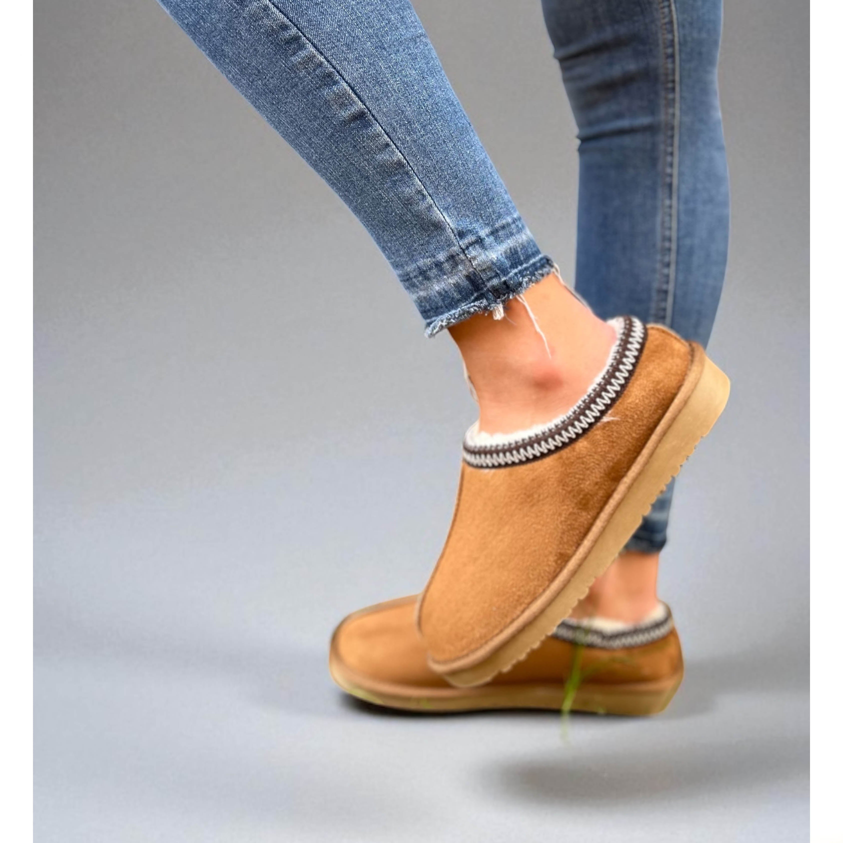 Outdoor-Hausschuhe für Damen - Größengetreu, breite Passform, bequeme Spazierschuhe