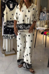 Lässiges zweiteiliges Set für Damen mit Print