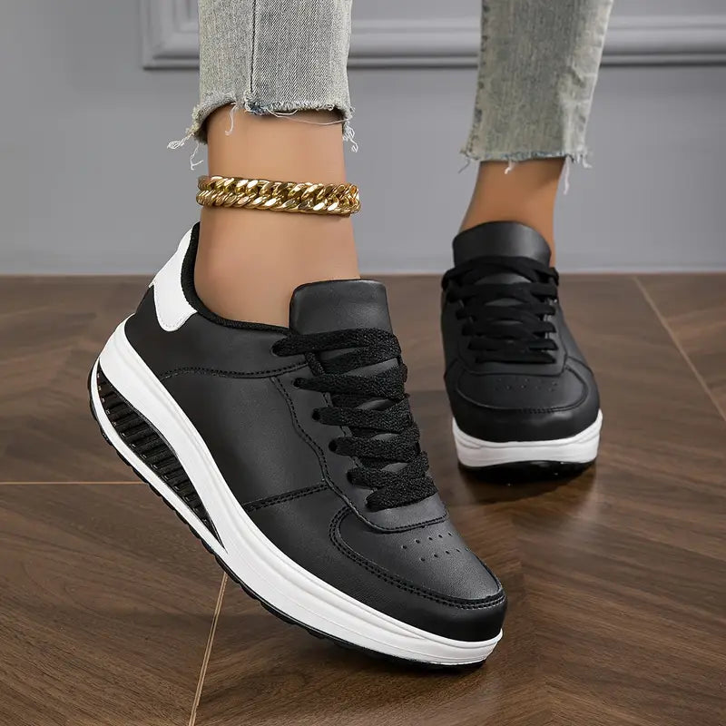 Orthopädische Plateau-Sneaker für Damen aus atmungsaktivem Material im Freizeit-Look