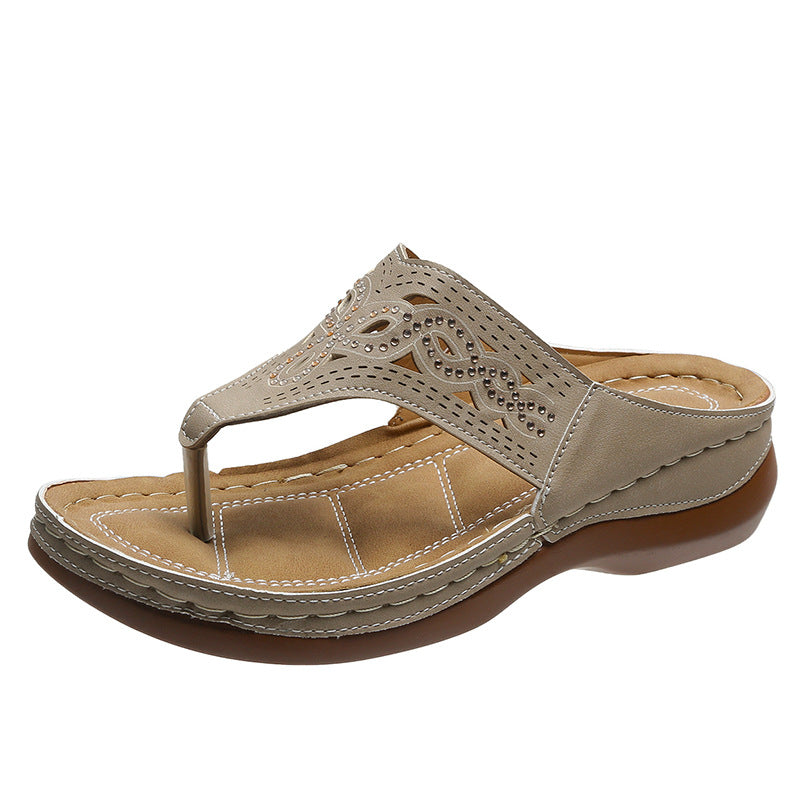 Orthopädische Flip-Flops mit weicher Sohle