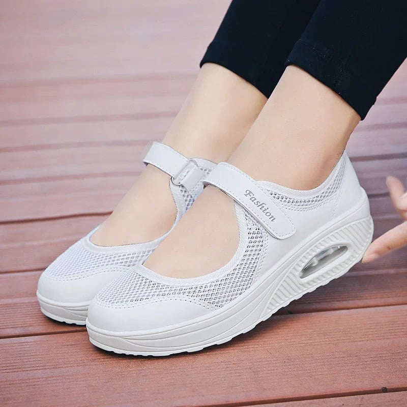Dehnbare atmungsaktive leichte Walkingschuhe