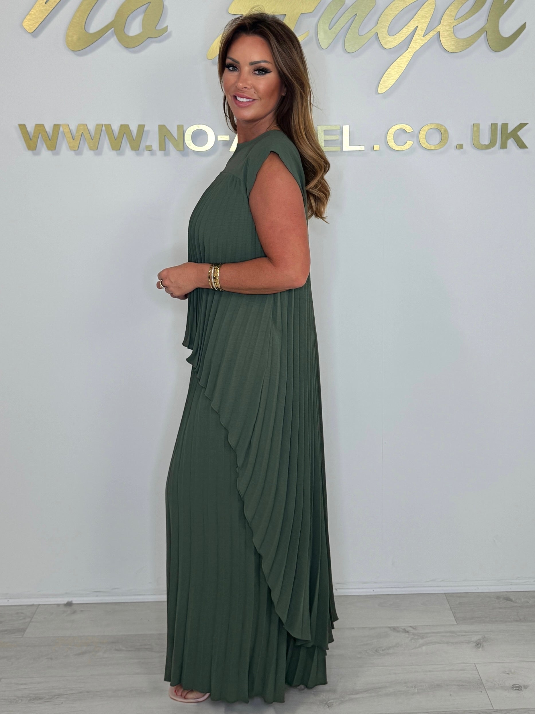 Plissiertes Zweiteiler-Set – High-Low-Oberteil & weite Hose Freizeit-Outfit