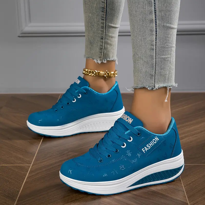 Orthopädische Plateau-Sneaker für Damen aus atmungsaktivem Material im Freizeit-Look