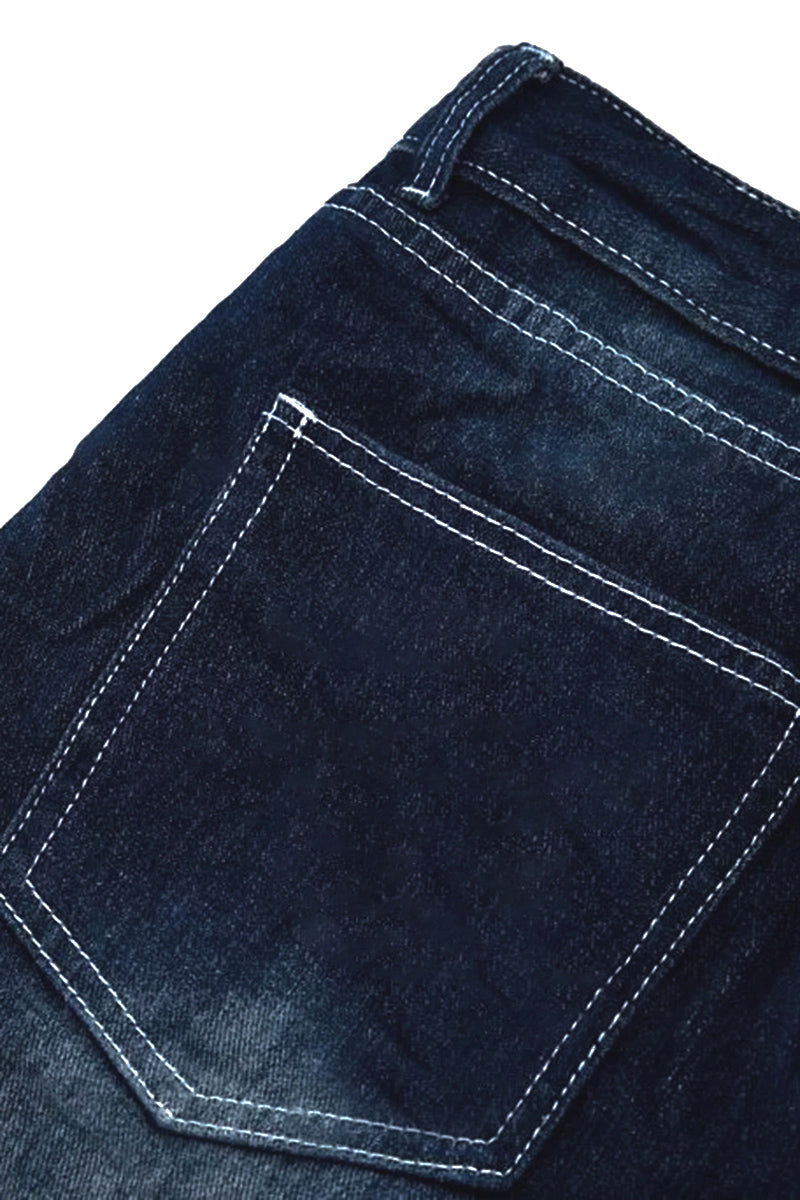 Jeans mit Knopfleiste, umkrempelbarem Saum und geradem Bein