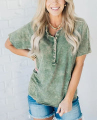 Damen-T-Shirt mit Waschung und Knöpfen (2 kaufen, kostenloser Versand)