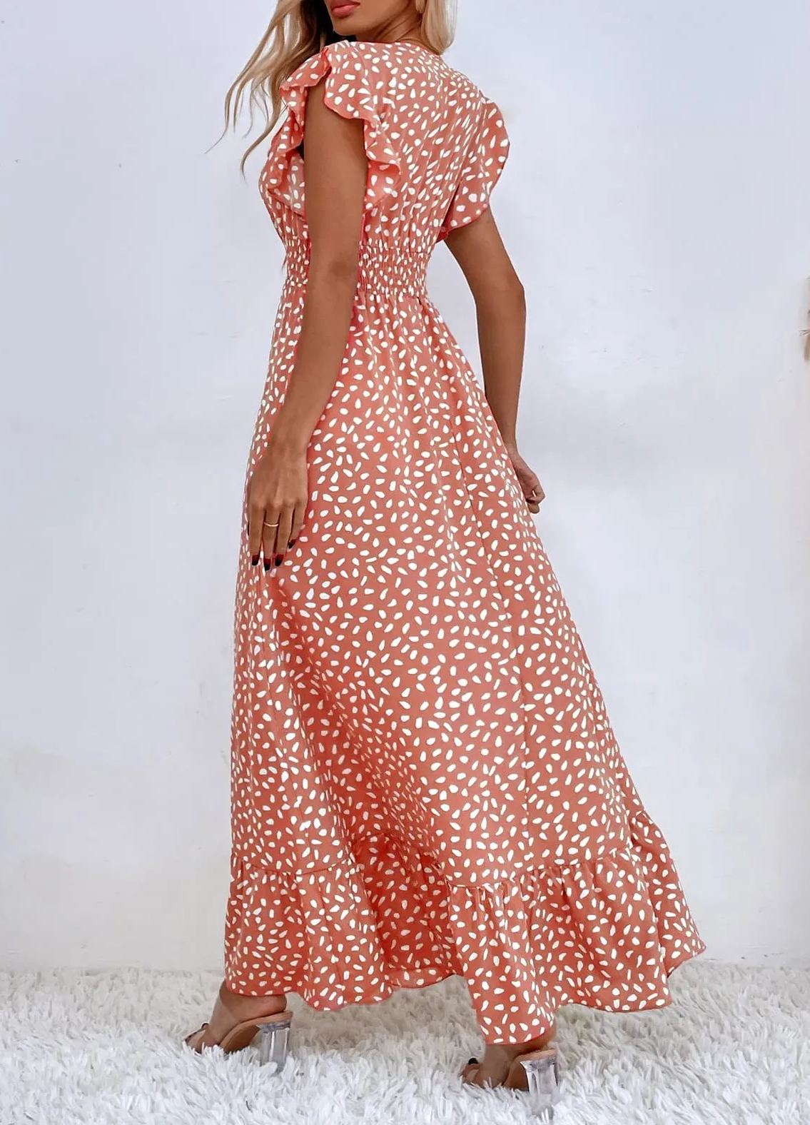 Bedrucktes Maxikleid mit Rüschenärmeln und V-Ausschnitt