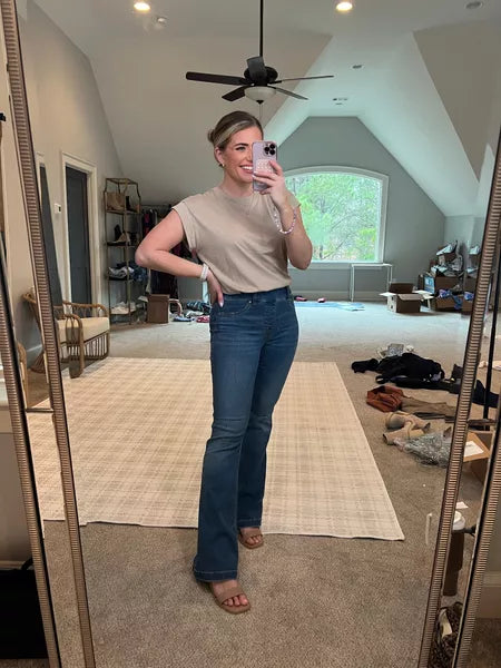 Neue eng anliegende Vintage Flared Jeans (2 kaufen, kostenloser Versand)