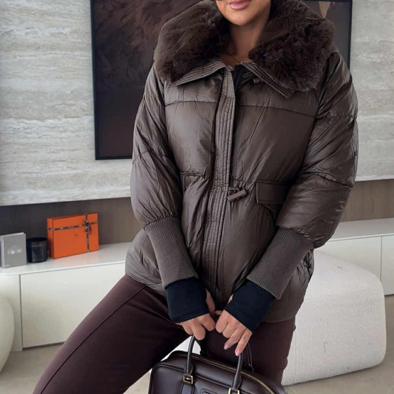 Elegante Damen-Steppjacke mit Kunstfellkragen