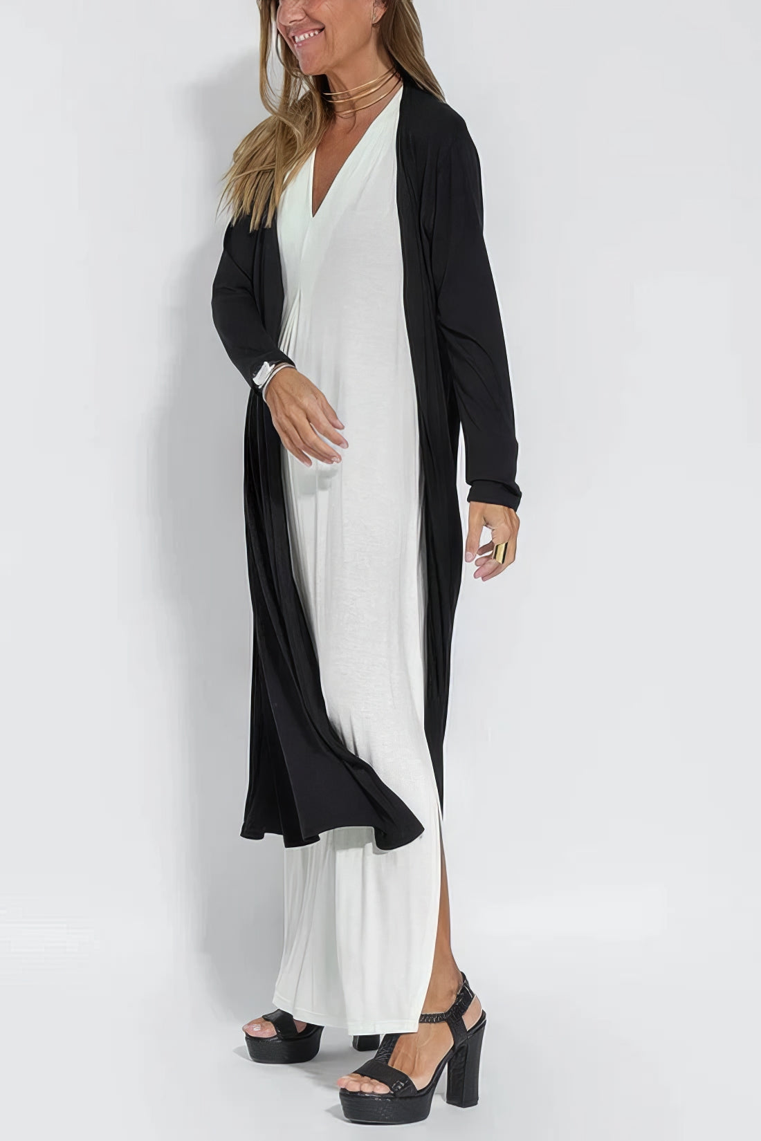 Elegantes langes Kleid + passende Strickjacke